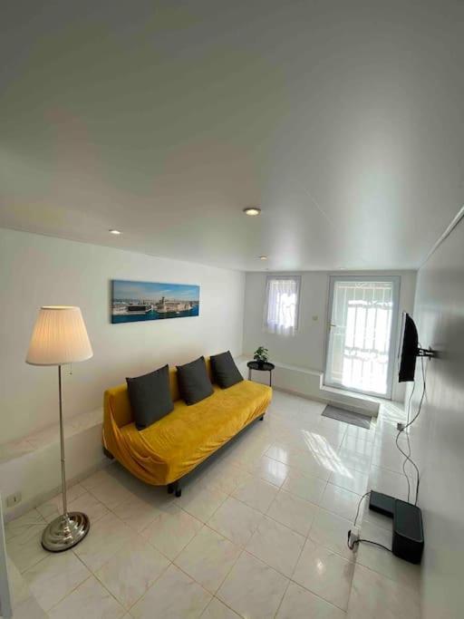 T2 Avec Jardin Et Piscine Privee Apartment Velaux